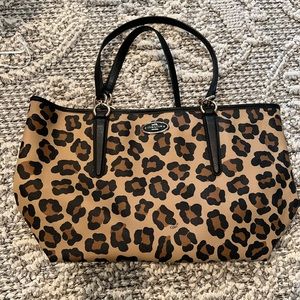 Coach tote!